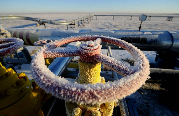 Прекращен транзит газа в Казахстан после взрыва на трубопроводе в Оренбургской области 